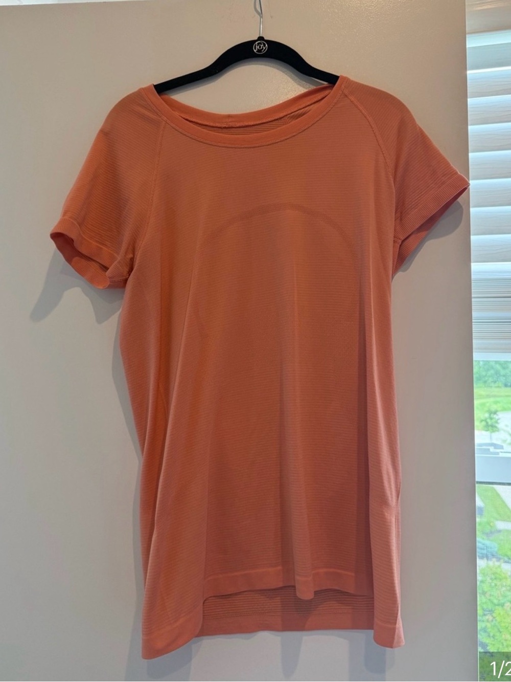 Lululemon orange swiftly tech